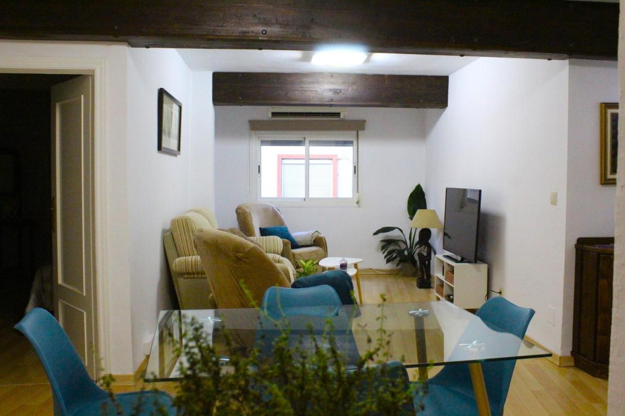 Al Pie Del Camarin Con Parking Gratis Apartment Jaen Exterior photo
