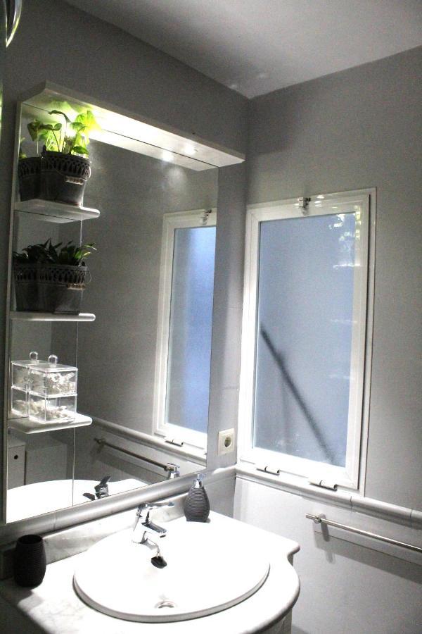 Al Pie Del Camarin Con Parking Gratis Apartment Jaen Exterior photo