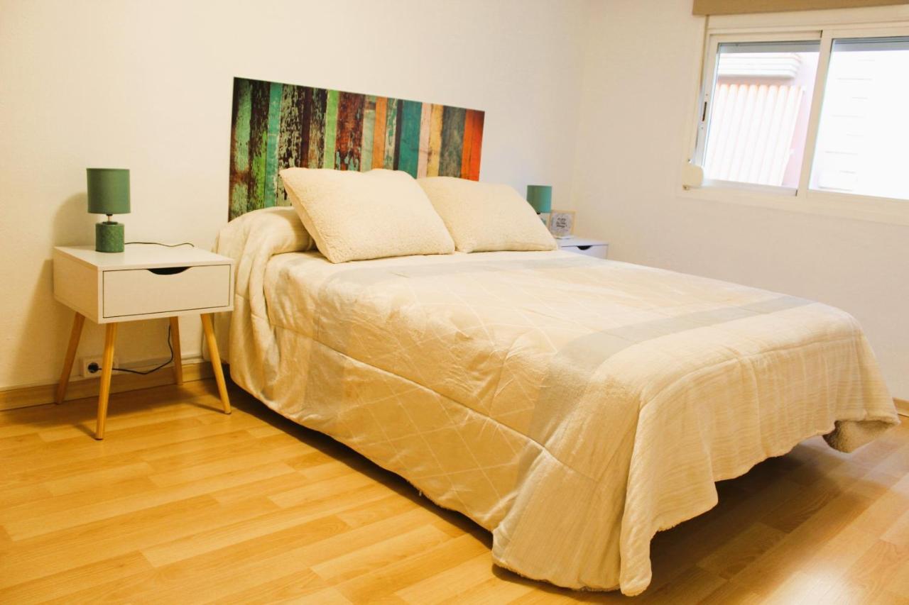 Al Pie Del Camarin Con Parking Gratis Apartment Jaen Exterior photo